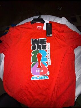 FIFA Atlanta 'We Are' Red Graphic T-Shirt-Atlanta- XL